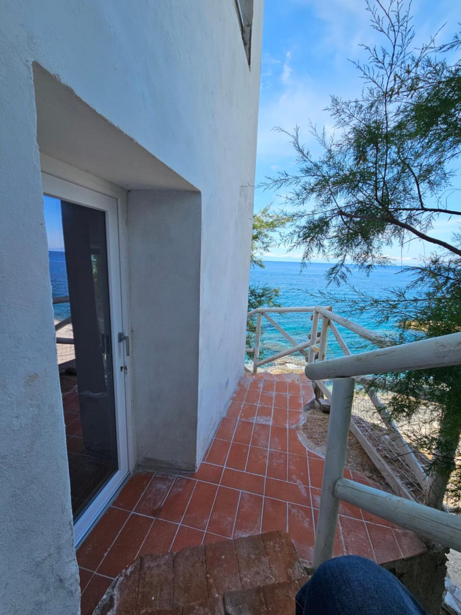 Appartamenti - Villa Mare Pomonte Dış mekan fotoğraf